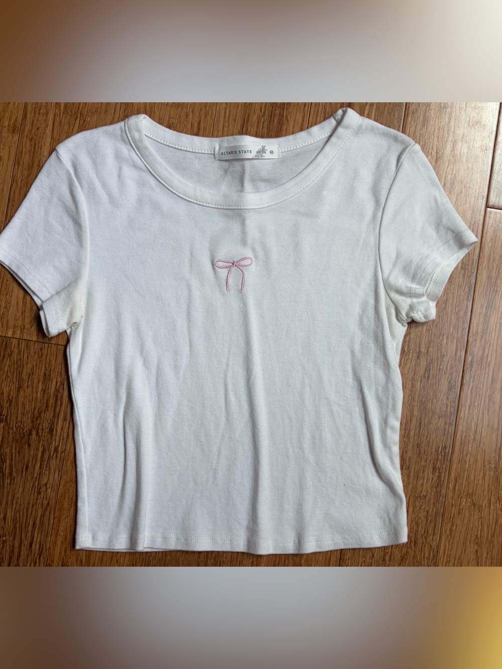 Alter'd State fitted tshirt pink bow size medium